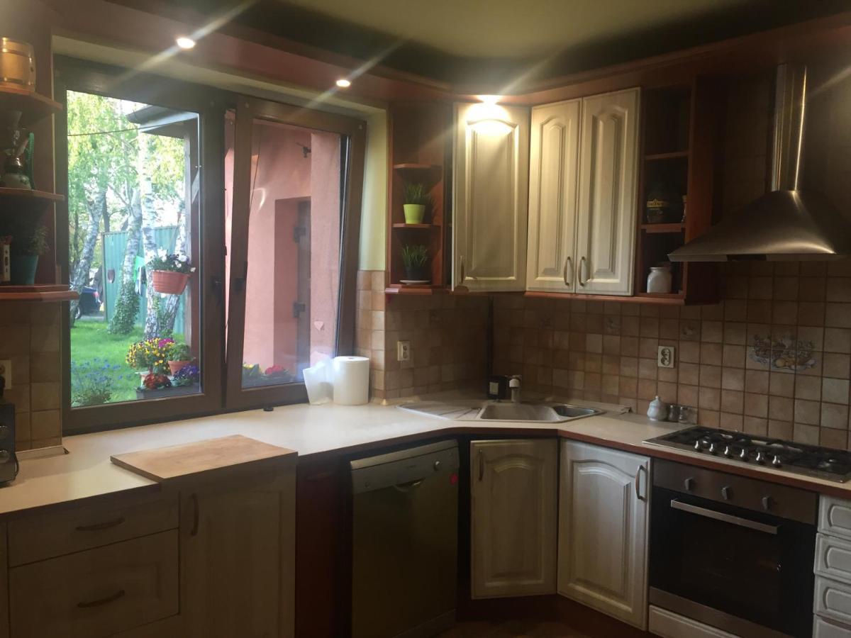 Samodzielny Pokoj W Wygodnym Domu Z Parkingiem Apartment Piaseczno  Exterior photo