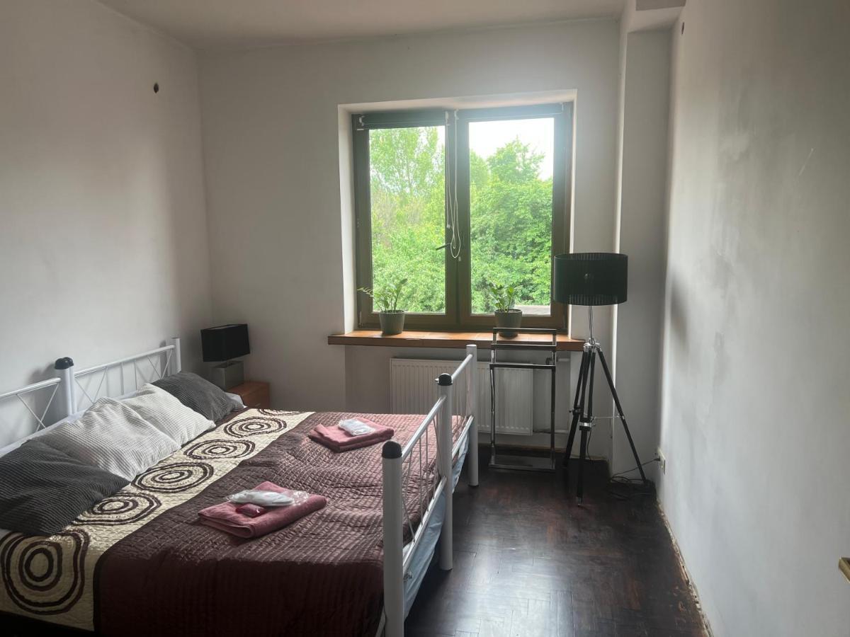 Samodzielny Pokoj W Wygodnym Domu Z Parkingiem Apartment Piaseczno  Exterior photo
